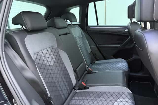 Volkswagen Tiguan (2022) thumbnail 12