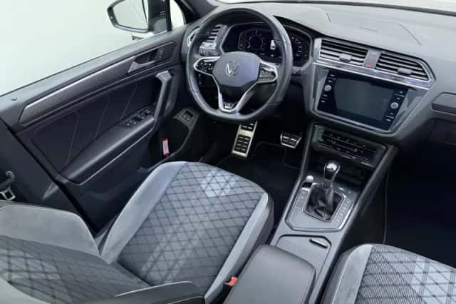 Volkswagen Tiguan (2022) thumbnail 13