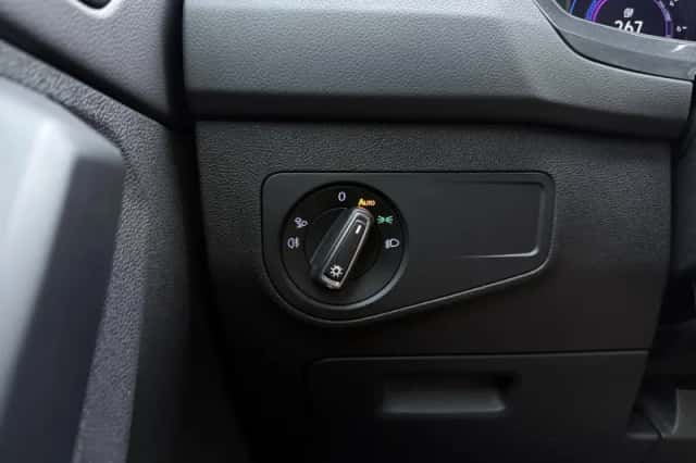 Volkswagen Tiguan (2022) thumbnail 18