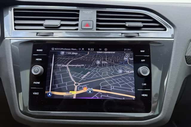 Volkswagen Tiguan (2022) thumbnail 23