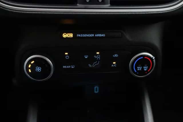 Ford Focus (2020) thumbnail 19