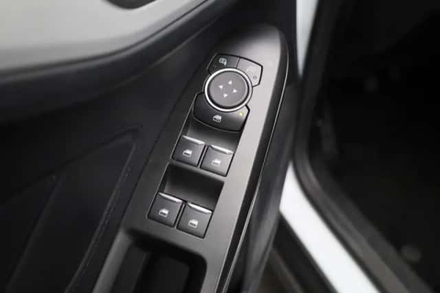 Ford Focus (2020) thumbnail 25