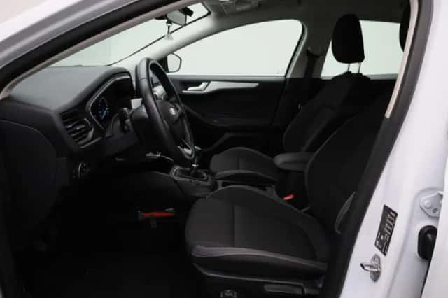 Ford Focus (2020) thumbnail 9