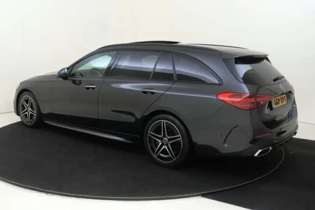 Mercedes-Benz C-Klasse (2024) thumbnail 3
