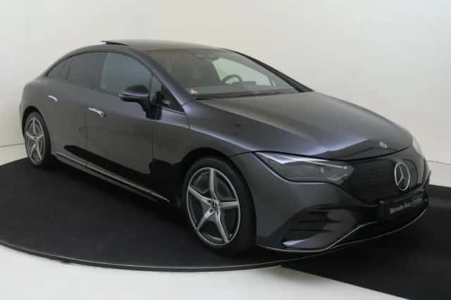 Mercedes-Benz EQE (2024) thumbnail 2