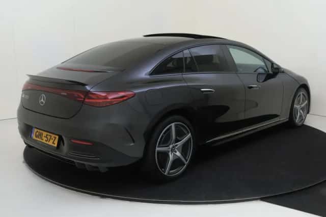 Mercedes-Benz EQE (2024) thumbnail 4