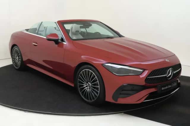 Mercedes-Benz CLE (2024) thumbnail 2