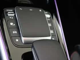 Mercedes-Benz GLA thumbnail 24