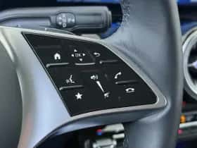 Mercedes-Benz GLA (2024) thumbnail 14