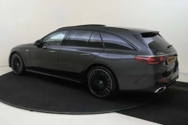 Mercedes-Benz E-Klasse (2025) thumbnail 3