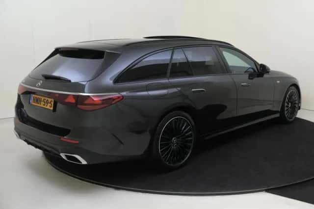 Mercedes-Benz E-Klasse (2025) thumbnail 4