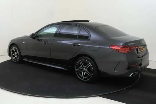 Mercedes-Benz C-Klasse (2025) thumbnail 3