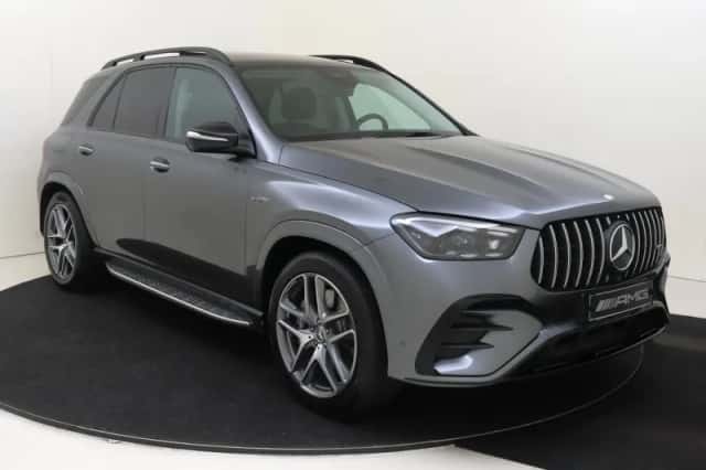 Mercedes-Benz GLE (2025) thumbnail 2