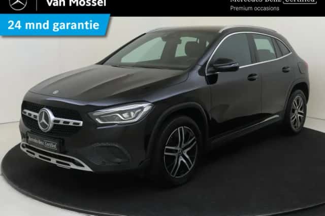 Mercedes-Benz GLA (2021) thumbnail 1