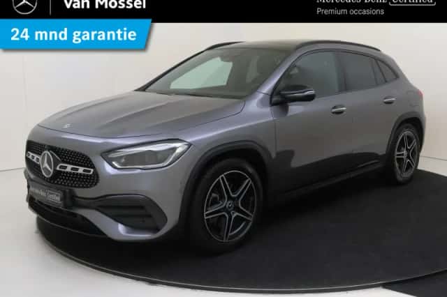 Mercedes-Benz GLA (2020) thumbnail 1