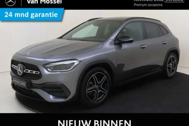 Mercedes-Benz GLA (2020) thumbnail 1