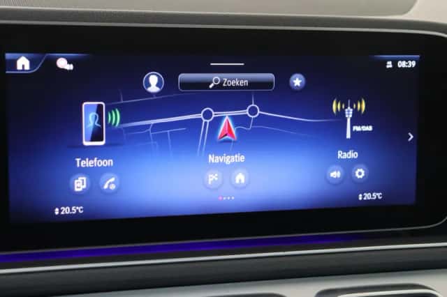 Mercedes-Benz GLE (2025) thumbnail 17