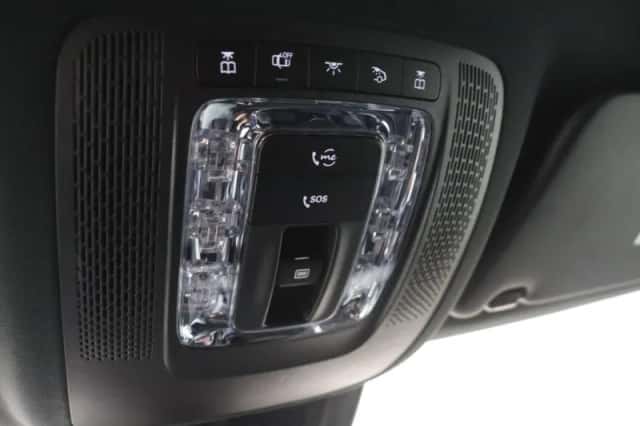 Mercedes-Benz GLE (2025) thumbnail 25