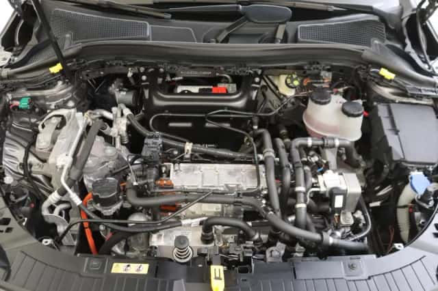 Mercedes-Benz EQA (2022) thumbnail 5