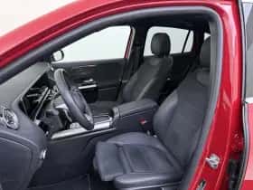 Mercedes-Benz GLA thumbnail 11