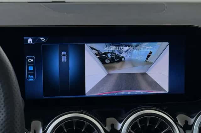 Mercedes-Benz GLA (2025) thumbnail 19