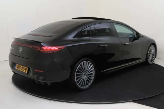 Mercedes-Benz EQE (2025) thumbnail 4
