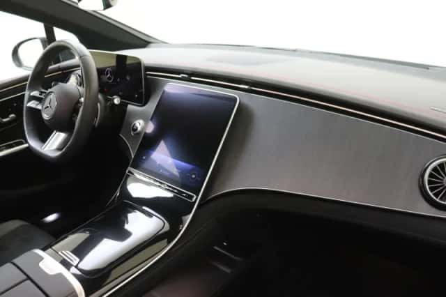 Mercedes-Benz EQE (2025) thumbnail 5