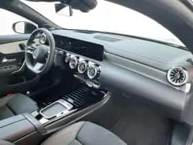 Mercedes-Benz CLA-Klasse thumbnail 11