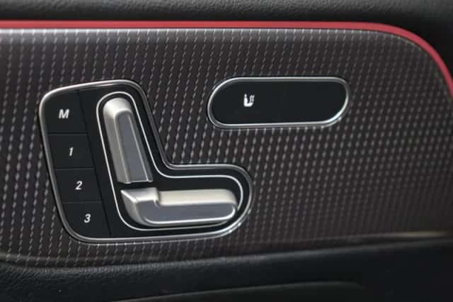 Mercedes-Benz GLB-Klasse (2020) thumbnail 29