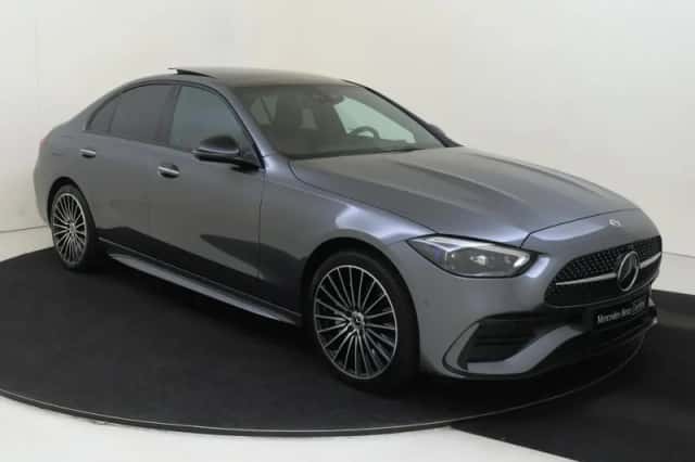 Mercedes-Benz C-Klasse (2025) thumbnail 2