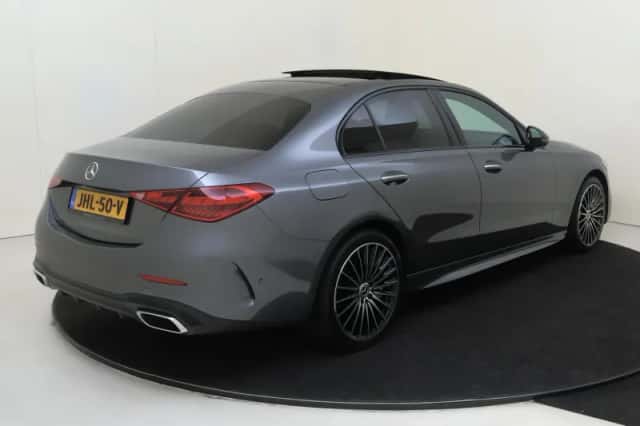 Mercedes-Benz C-Klasse (2025) thumbnail 4