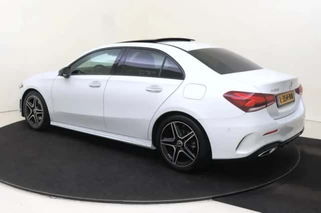 Mercedes-Benz A-Klasse (2021) thumbnail 3