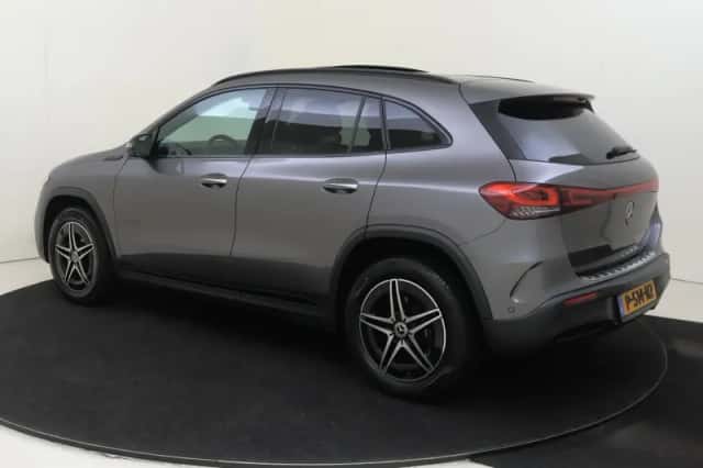 Mercedes-Benz EQA (2022) thumbnail 3
