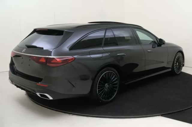 Mercedes-Benz E-Klasse (2026) thumbnail 4