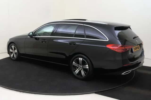 Mercedes-Benz C-Klasse (2023) thumbnail 3