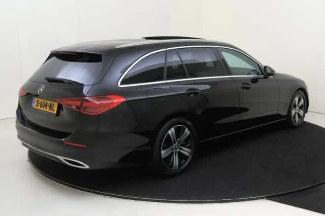 Mercedes-Benz C-Klasse (2023) thumbnail 4
