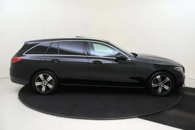 Mercedes-Benz C-Klasse (2023) thumbnail 9
