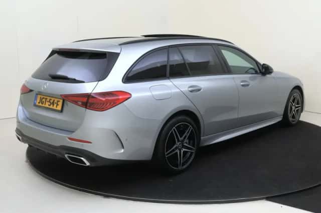 Mercedes-Benz C-Klasse (2025) thumbnail 4