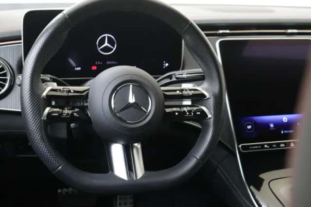 Mercedes-Benz EQE (2024) thumbnail 10