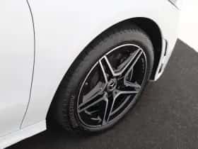 Mercedes-Benz CLA-Klasse thumbnail 4