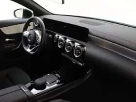 Mercedes-Benz CLA-Klasse thumbnail 5