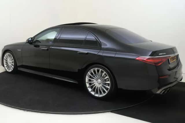 Mercedes-Benz S-Klasse (2024) thumbnail 3