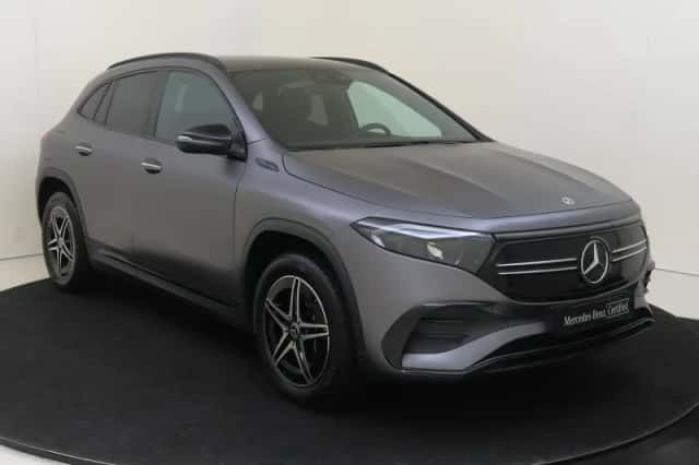 Mercedes-Benz EQA (2022) thumbnail 2