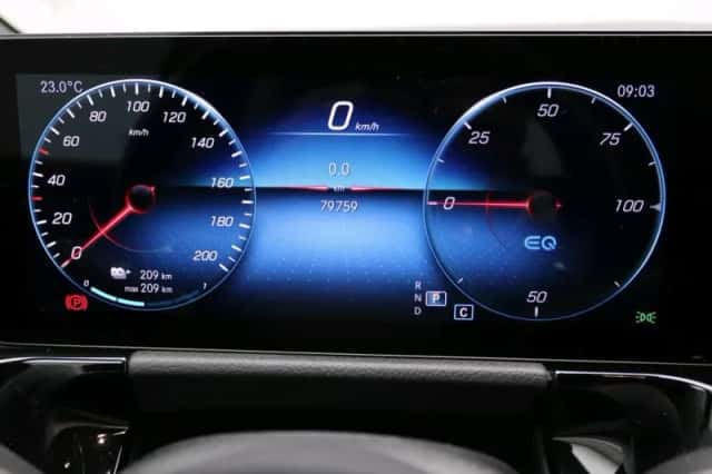 Mercedes-Benz EQA (2022) thumbnail 5