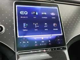 Mercedes-Benz EQE thumbnail 16