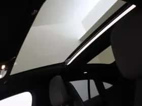 Mercedes-Benz EQE (2022) thumbnail 27