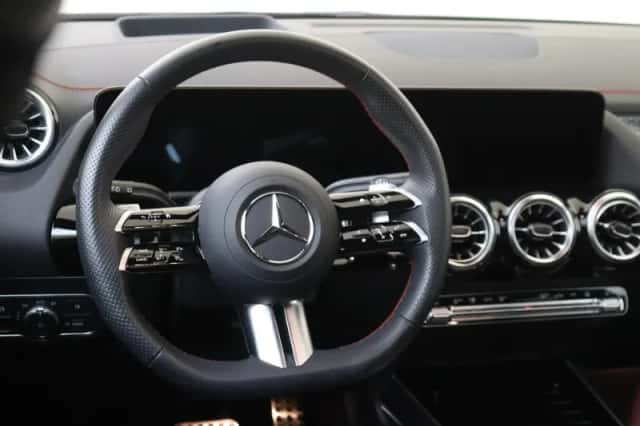 Mercedes-Benz EQA (2025) thumbnail 10