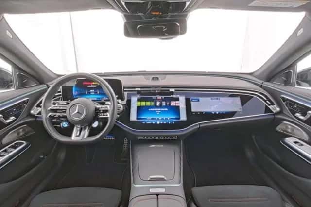 Mercedes-Benz E-Klasse (2025) thumbnail 2