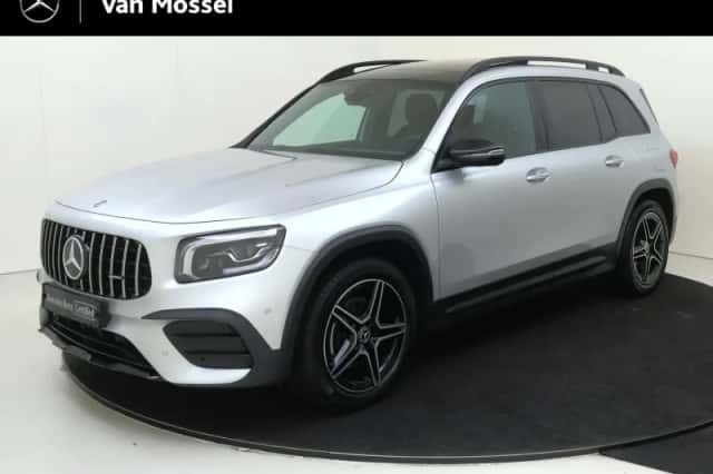 Mercedes-Benz GLB-Klasse (2020) thumbnail 1