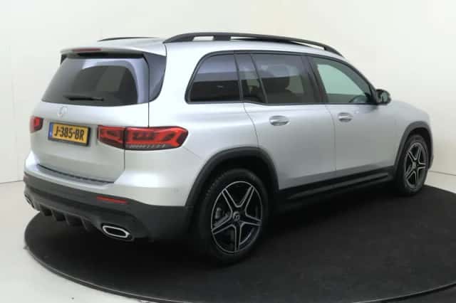 Mercedes-Benz GLB-Klasse (2020) thumbnail 4